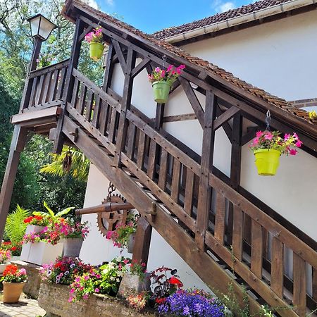 Gite Le Balcon Flaubert فورج-ليه-زو المظهر الخارجي الصورة